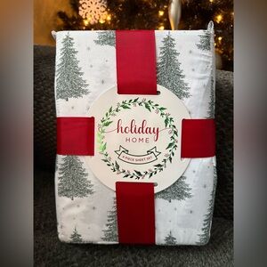 Holiday Home Christmas Tree Sheet Set